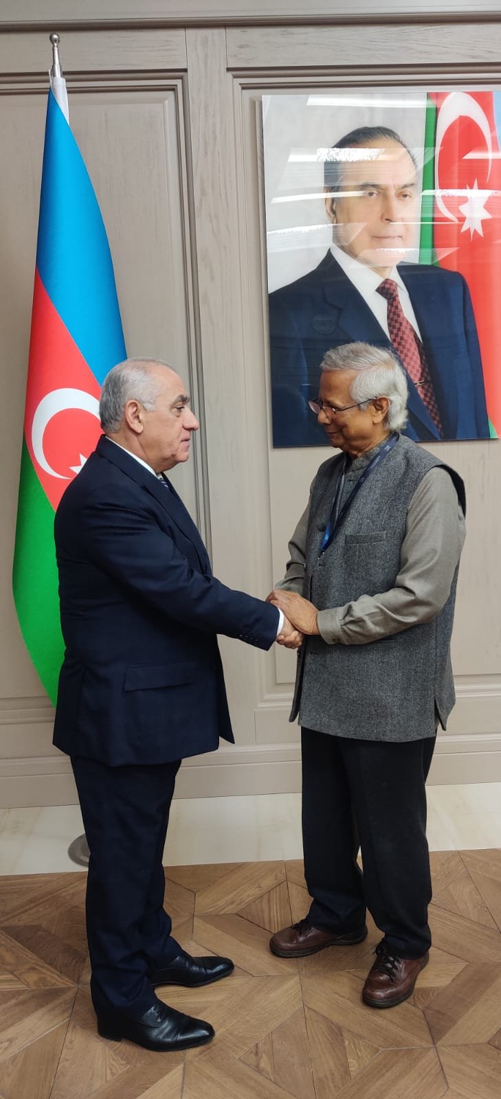 Transseksual Erika Kishevaning uy qurilishi pornosi Rus mast olomon porno